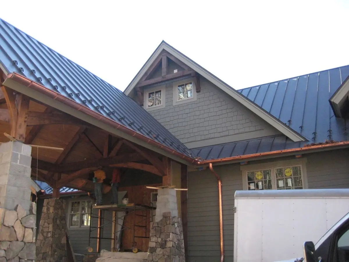 Craftsman Roofing team delivering quality roofing work in Stonewall Manor Estates